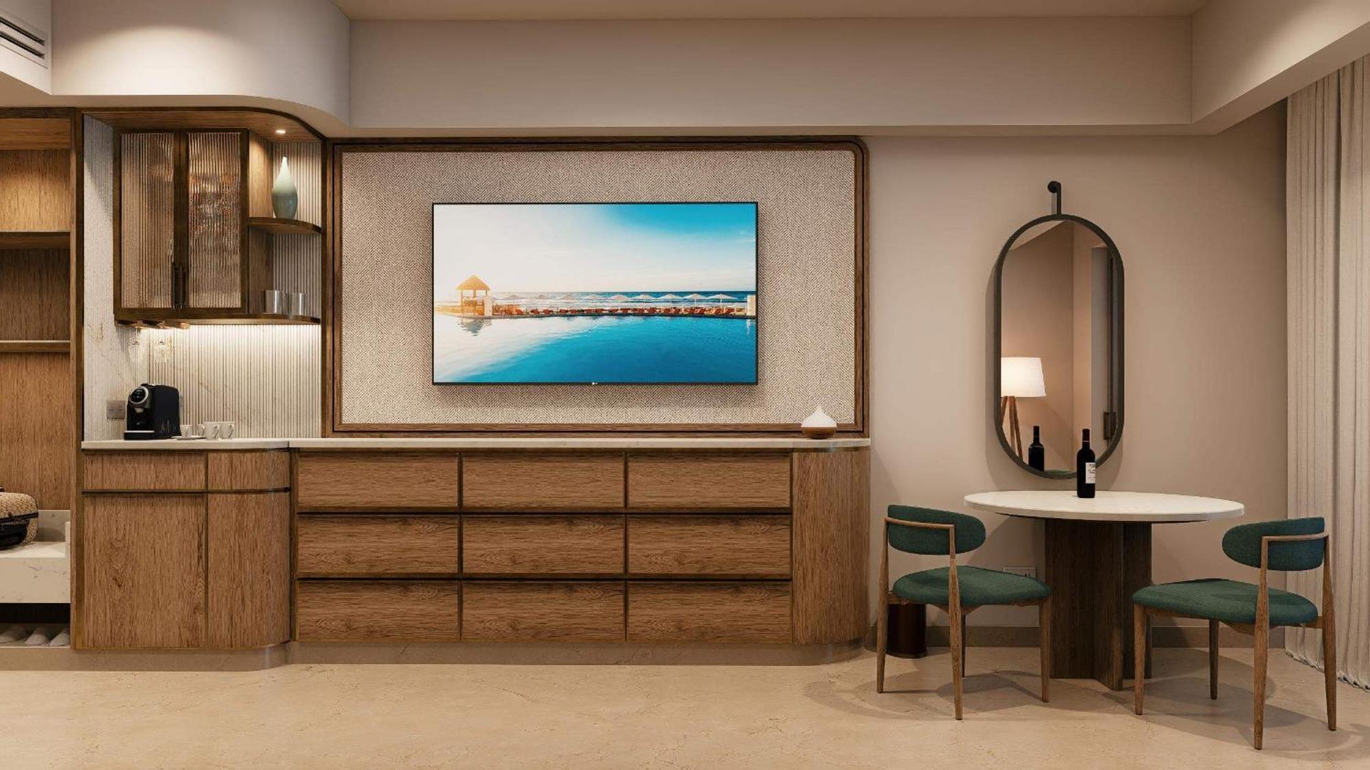 Superior Governor Suite Ocean View King Size Bed